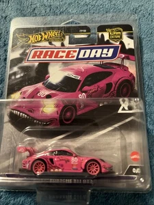 Chase! Hot Wheels 2024 Race Day "ROXY" Porsche 911 GT3 R (992) Pink w/Protector - Picture 1 of 14