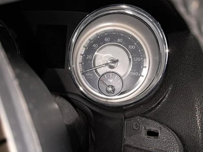 Chrysler 300 2014 velocímetro Cluster 140 MPH usado fabricante de equipos originales 118 k millas 56054718AC Foto 1 de 4