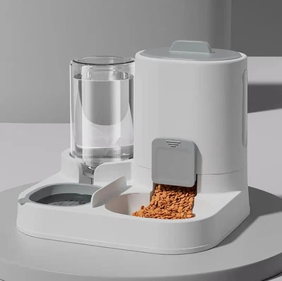 1 pieza Dispensador Automático de Agua para Gatos Alimentador por Gravedad a Prueba de Derrames Gran Capacidad Foto 1 de 4