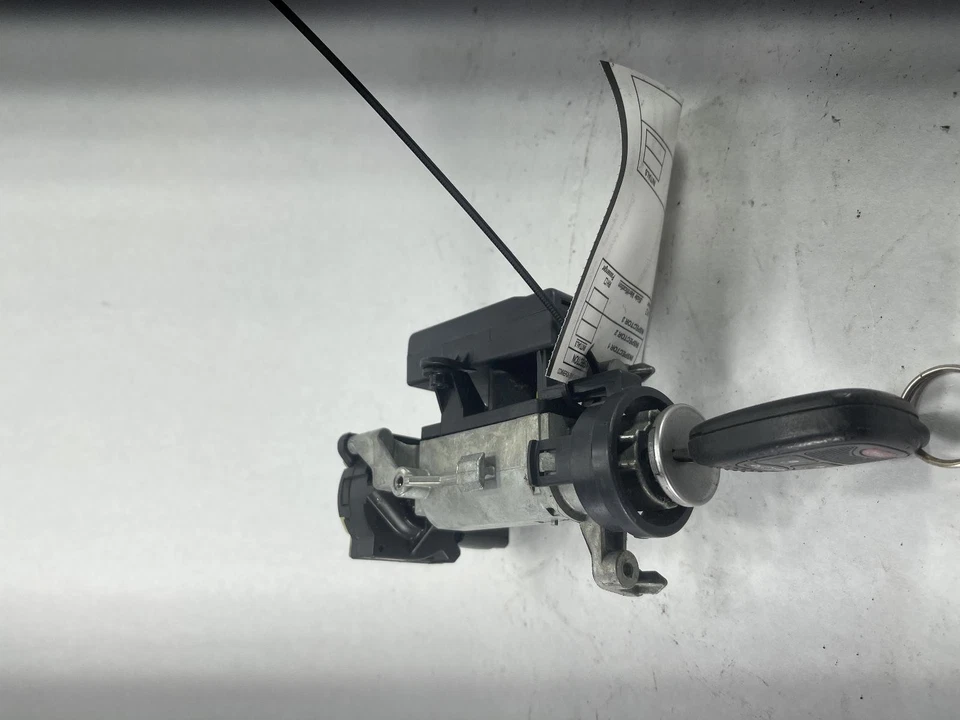 Interruptor de encendido usado se adapta a: Dodge Avenger Grade A 2012 Foto 1 de 4