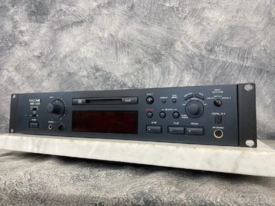 TASCAM MD-350 MINI-DISC-PLAYER/-RECORDER MD-DECK 100 V - Bild 1 von 4