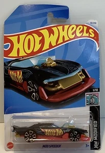 Hot Wheels 18 Camaro SS HW Dream Garage 2/5 Long Card NEW Kids Toy - Picture 1 of 4
