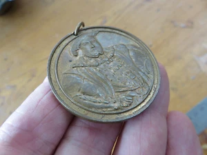 LARGE HENRY THE EIGHTH 8TH MEDAL - Bild 1 von 3