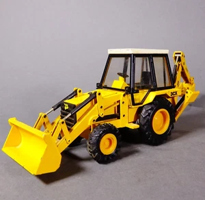 JCB 1400 B Tractor Loader Backhoe NZG 1/35 Scale Construction - Picture 1 of 15
