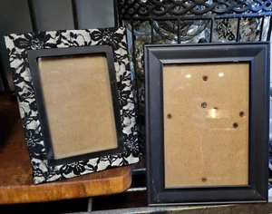 Pair of Wood Photo Frames-Black & White w/Black Lace - Picture 1 of 2