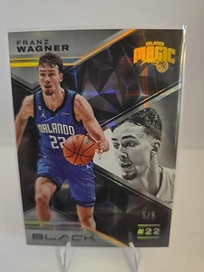 Baloncesto negro Panini 2022-23 #59 Franz Wagner 5/5 Holo dorado SSP - Imagen 1 de 4