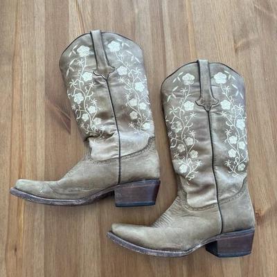 Botas de cuero para mujer Tanner Mark Turín talla 7 marrón claro bordadas punta puntiaguda Foto 1 de 4