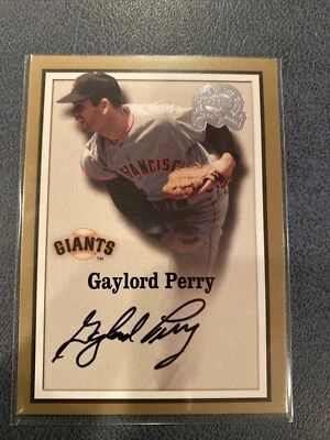 Gaylord Perry 2000 Fleer Greats of the Game ON CARD AUTOGRAPH - Image 1 of 2