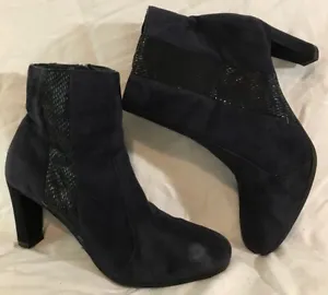 Footglove Navy Ankle Suede Boots Size 5.5 (427Q) - Picture 1 of 12