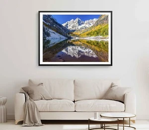 Estampado de campanas granates, arte de pared, arte de pared de lago enmarcado en otoño, naturaleza - Imagen 1 de 5