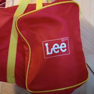 Vtg Lee Jeans Brand Red Nylon Zippered Gym Duffle Tote Bag 80s Travel Workout - Picture 1 of 7