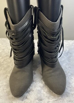 Botines Guess By Marciano De Colección Talla 6 Flecos Cono Tacón Tela Ver detalles Foto 1 de 4
