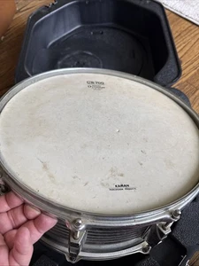14 inch CB700 Student snare drum W / REMO head + Stand + Hard Case + Sticks - Picture 1 of 8