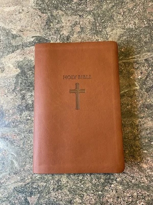 Super Giant Print Bible NKJV Imitation Leather Largest Print 16 point LIKE NEW — 第 1/4 张图片
