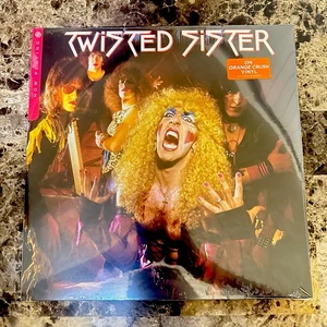 Twisted Sister - Now Playing, 1 LP, Orange Crush Vinyl, Sealed - Picture 1 of 4