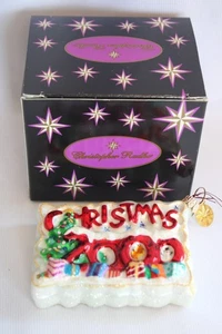 VINTAGE CHRISTOPHER RADKO "CHRISTMAS 2000" POSTCARD ORNAMENT-w/BOX - Picture 1 of 7