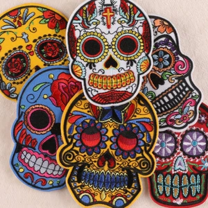 DIY Skull Head Rose Embroidered Sew On Iron On Badge Punk Patch Fabric Craft Bag - Picture 1 of 13