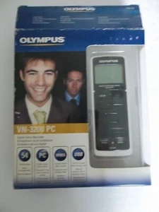OLYMPUS REGISTRATORE VOCALE DIGITALE VN-3200 PC - Foto 1 di 4