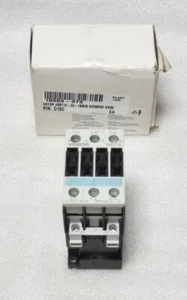 Siemens 3RT1024-1BB40 24 VDC 12 Amp 10 Hp 3-Phase 3-Pole 3NO Contactor, New  - Picture 1 of 10