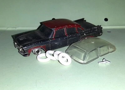 Dinky 191 Dodge Royal Sedan for Restoration with Parts RM1485 — 第 1/4 张图片