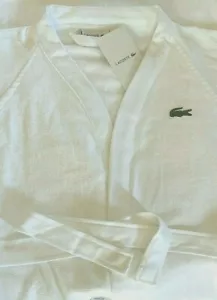 NUOVO ACCAPPATOIO BIANCO LACOSTE COTONE SPUGNA VERDE LOGO COCCODRILLO TAGLIA UNICA DISEGNATO IN FRANCIA - Foto 1 di 11