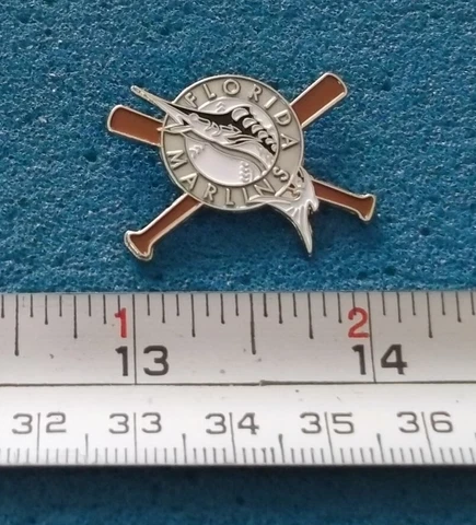 FLORIDA MARLINS MLB BASEBALL CROSSED BATS LOGO PIN # HH507 Cover