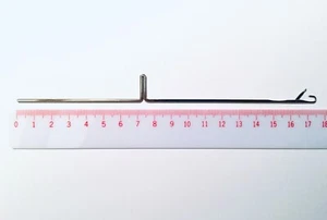 Silver Reed CHUNKY LATCH NEEDLES 9mm SK890/SK155 -10/Pkg -Mfg Original - Picture 1 of 1