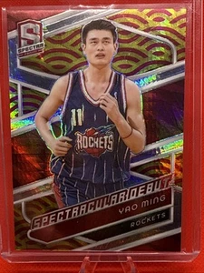 2023-24 Panini Spectra Yao Ming Base Spectacular Debut Red And Yellow Intrnl /49 - Bild 1 von 6