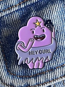 Adventure Time - Lumpy Space Princess Emaille Pin - Top Zustand - Bild 1 von 3