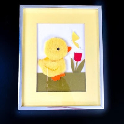 Arte de pared 3D de fieltro vintage amarillo bebé pato rojo tulipán y mariposa arte habitación bebé Foto 1 de 4