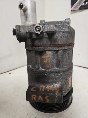 Bomba y embrague compresor aire acondicionado Dodge Caliber 09-12  Foto 1 de 4