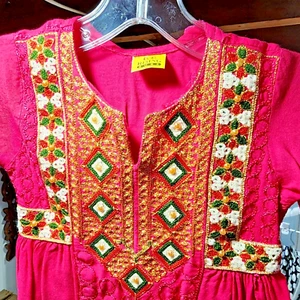 Top Pullover de Algodón con Cuello en V Dorado para Niñas Talla 6-6x R & Rising Importación - Imagen 1 de 9