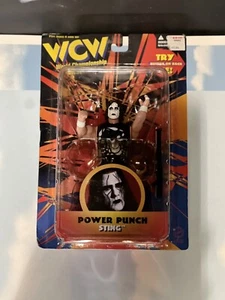WCW Power Punch Sting Spielzeugmacher Weltmeisterschaft Wrestling 1998          - Bild 1 von 3