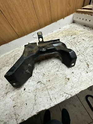 Nissan Altima 2013 batería Trey soporte P/N 648603TA0A Foto 1 de 4