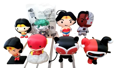 DC Comics Justice League LOT of 8 Figures & Plush McDonalds Hungry Jack's B King - Image 1 of 4