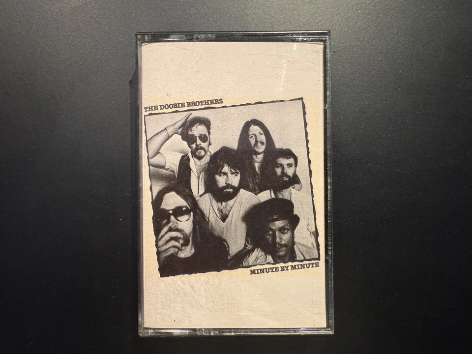 The Doobie Brothers - Minute By Minute Cass, Album, Club Warner Bros. Records  R - Image 1 of 1