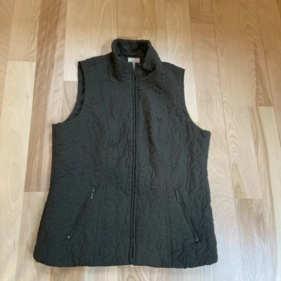 db Established Women Quilted Vest Army Green Size M Outdoors Hiking Lightweight - Image 1 of 4