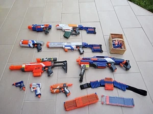 ✅️ NERF Set / Sammlung Kollektion Spielzeugwaffen mit viel Zubehör - Bild 1 von 1