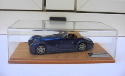 Morgan Aero 8 closed blu Spark SPMN03 MIB 1:43 jaguar tvr aston martin morgan mg - Imagen 1 de 4