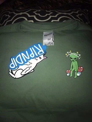 短袖图案T恤 — 第 1/3 张图片