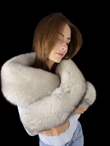 Finn Fox Fur Stole White Color Royal Saga Furs Big Collar Fur Scarf 55'' (140cm) - Picture 1 of 5