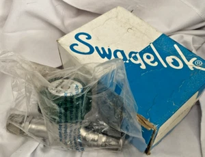 Swagelok - Pneumatic Valve - 1/2" - NOS Model 6L-LD8-BBXX - Picture 1 of 4