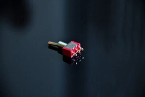 High Quality SPDT Kippschalter Toggle Switch (on-off-on) bypass Schalter Lötösen - Bild 1 von 1