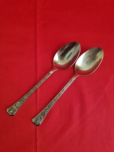Interpur Stainless Steel Spoon Set Of 2 Rare Fleur de Lis Pattern made in Korea - Picture 1 of 4
