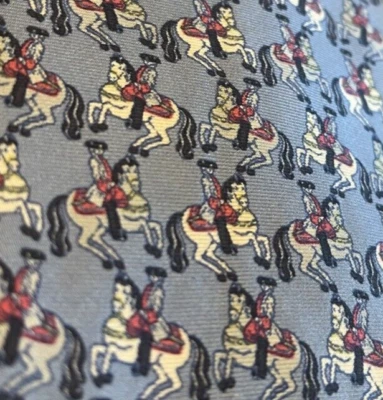 ENGLISH SHOILDER RS CORONA TRAJE DE DISEÑADOR CALIDAD CORBATA ENVÍO GRATUITO NUEVO CON ETIQUETAS Foto 1 de 4