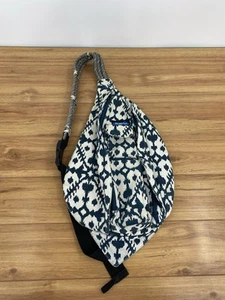 Bolso Bandolera KAVU Cuerda Bandolera Algodón Azul Marfil Bolsillos Geométricos - Imagen 1 de 20