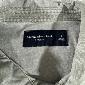 Camisa Abercrombie and Fitch Para Hombre Pequeña Verde Sarga Elastizada - Imagen 1 de 7