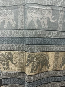 Thailand 100 % Seide und Cashmer gewebter Elefant Schal Halstuch Haijab Pashmina 70”x27” - Bild 1 von 7