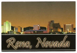 RENO NEVADA Vintage Advertising Souvenir Postcard NIGHT SKYLINE CASINO PHOTO - Bild 1 von 2