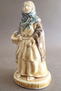 Wade Irish Song & Folk Tales KATHLEEN figurine - Foto 1 di 6